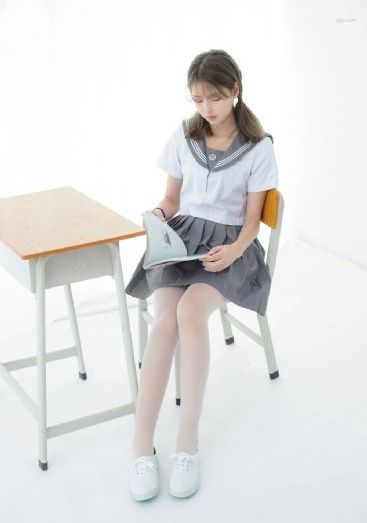 新来的女秘书